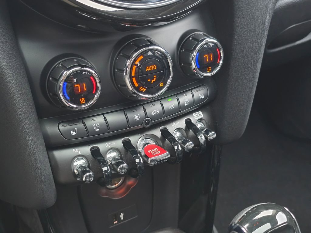 Used 2022 MINI Cooper S w/ Premium Package image 31