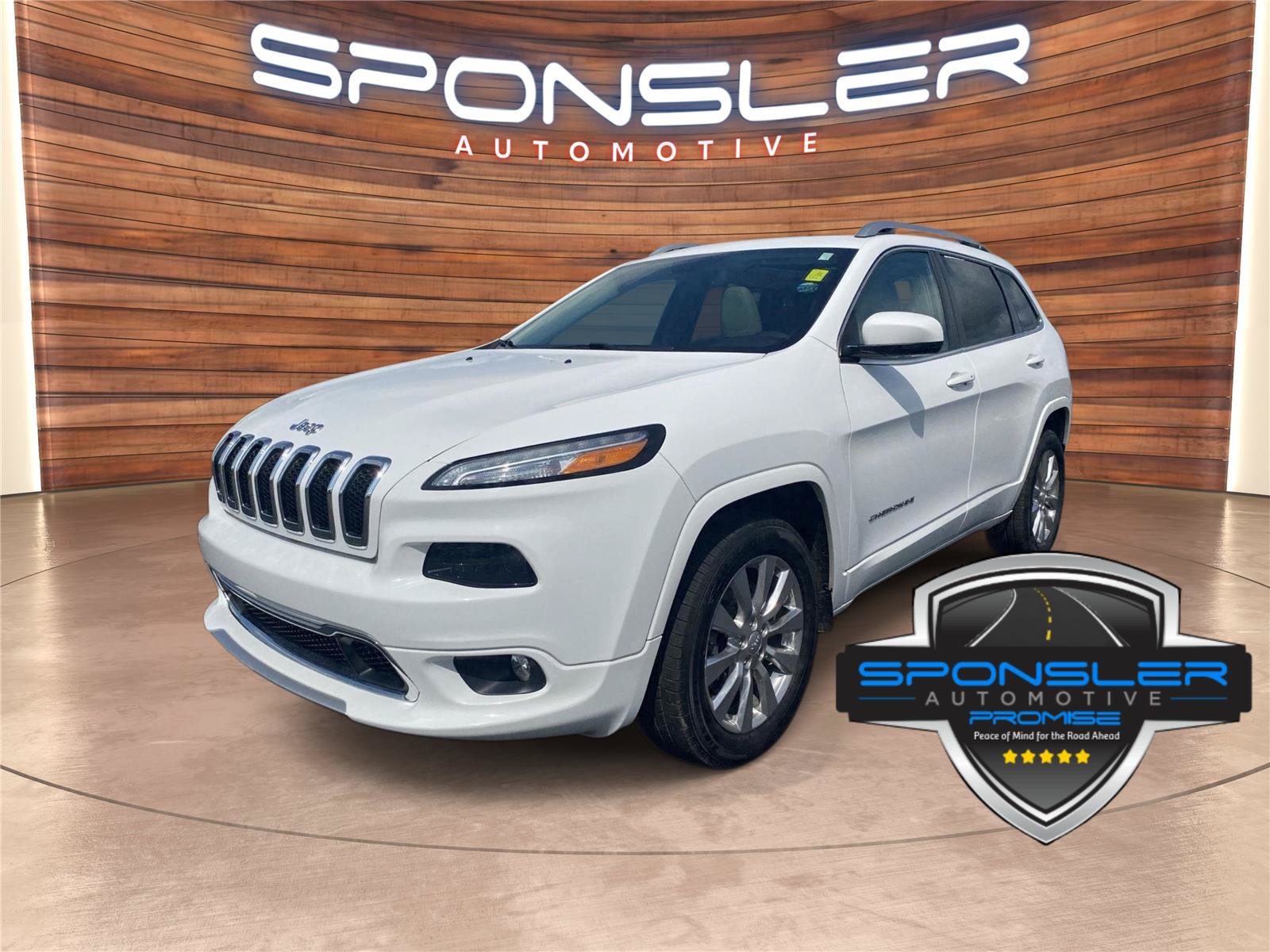 Used 2018 Jeep Cherokee Overland AWD/4WD video 1
