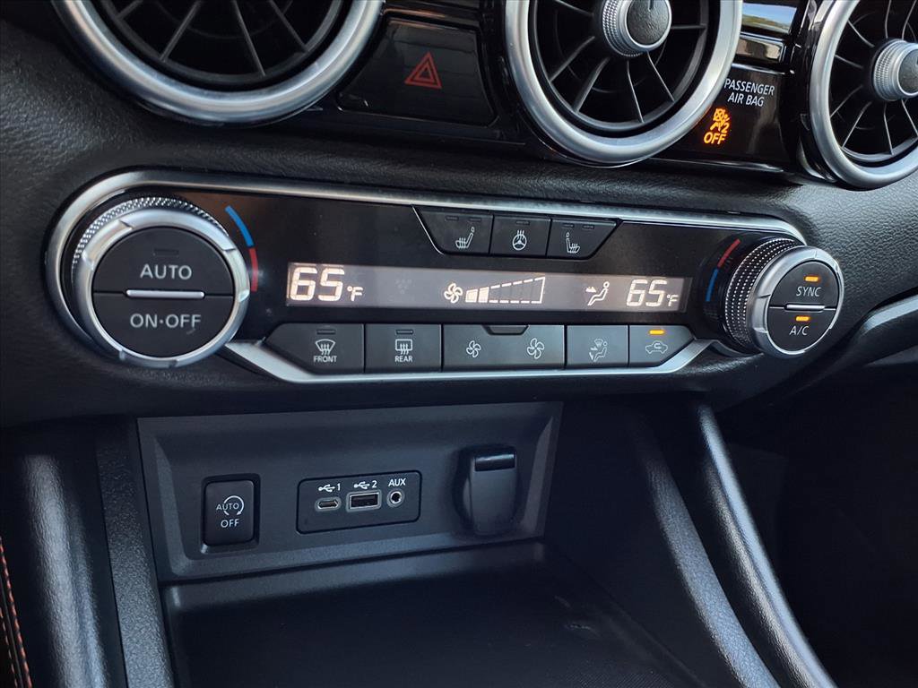 Used 2024 Nissan Sentra SR w/ SR Premium Package image 20