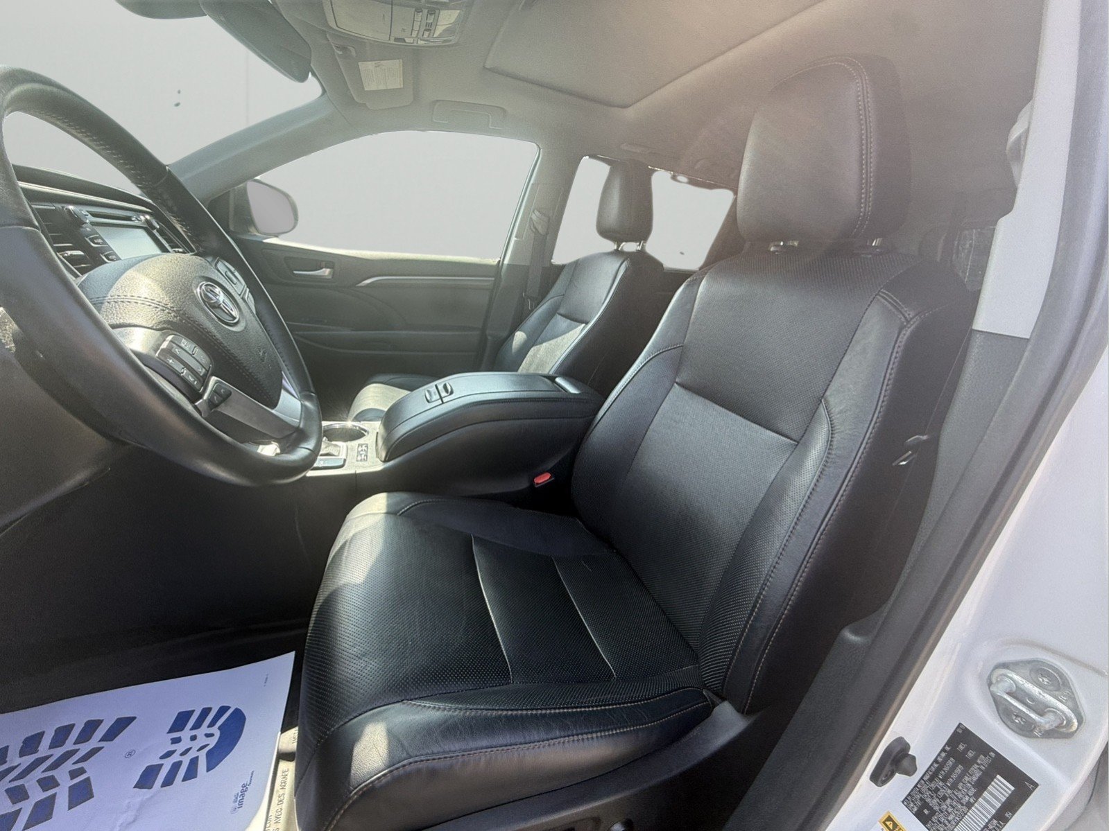 Used 2019 Toyota Highlander Limited AWD/4WD image 9