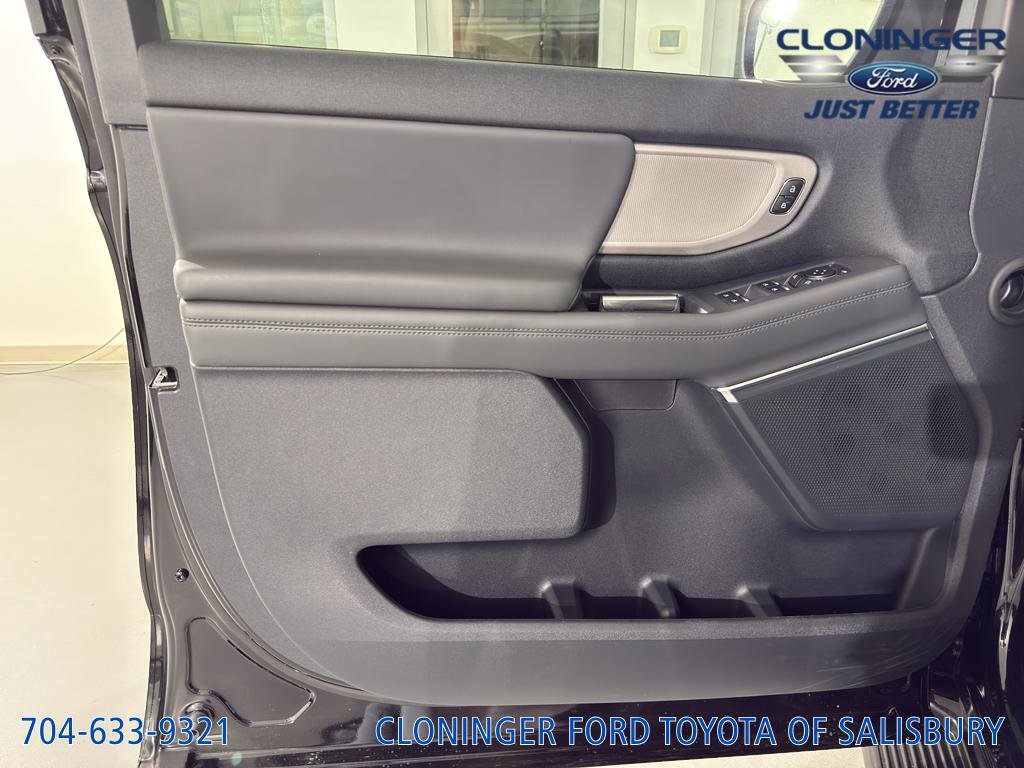 New 2026 Ford Expedition Max Active image 20