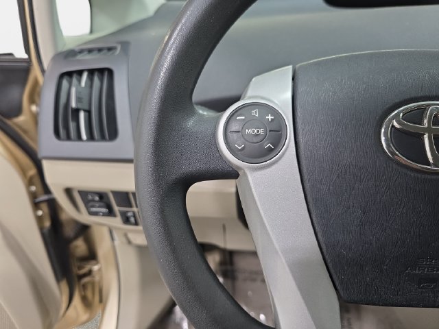 Used 2010 Toyota Prius Two FWD image 17