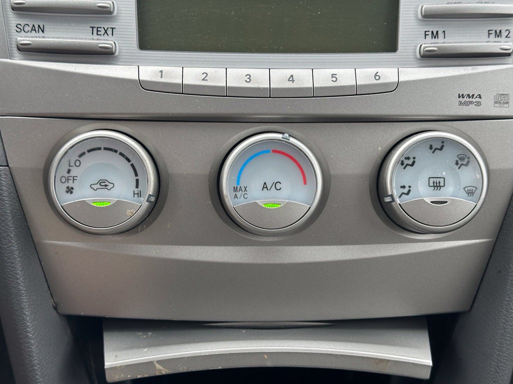 Used 2011 Toyota Camry LE w/ LE Extra-Value Pkg FWD image 23