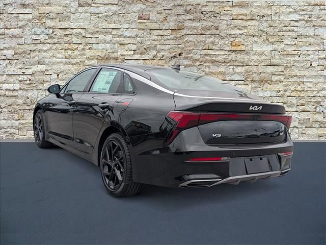 New 2026 Kia K5 GT-Line image 3