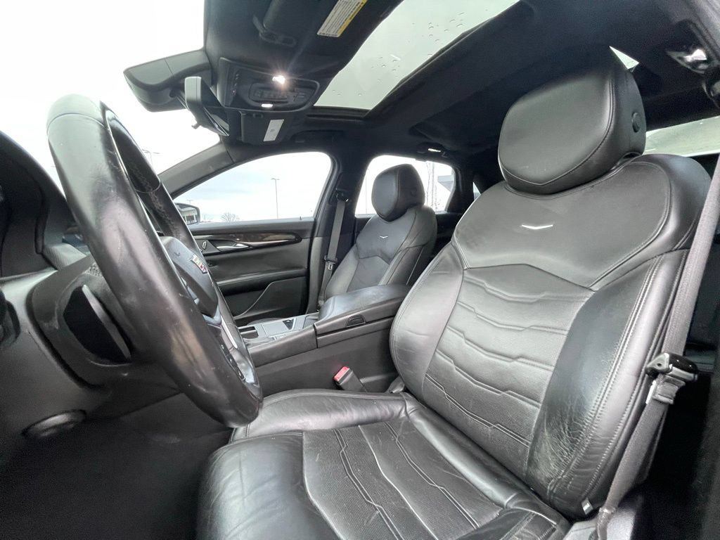Used 2018 Cadillac CT6 Luxury w/ Active Chassis Package AWD/4WD image 19