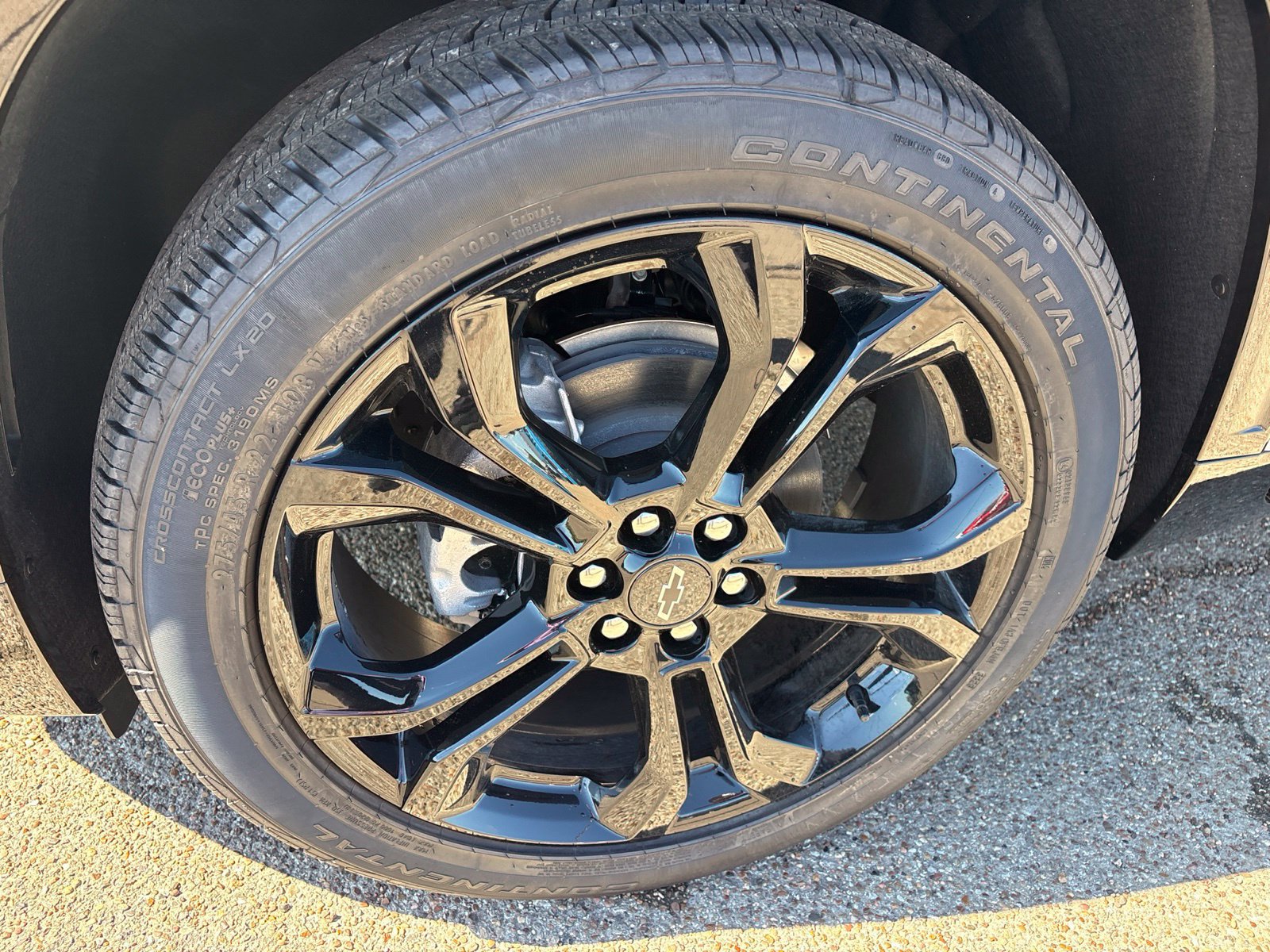 New 2027 Chevrolet Traverse RS AWD/4WD image 38