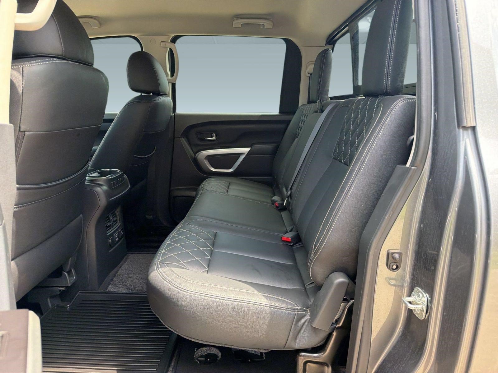 Used 2020 Nissan Titan SV w/ SV Convenience Package AWD/4WD image 23