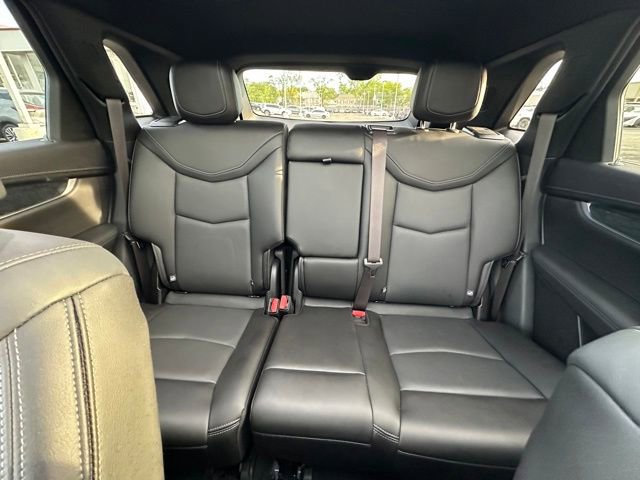 Used 2022 Cadillac XT5 Premium Luxury w/ Technology Package AWD/4WD image 28