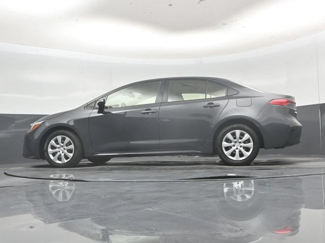 Used 2025 Toyota Corolla LE FWD image 53
