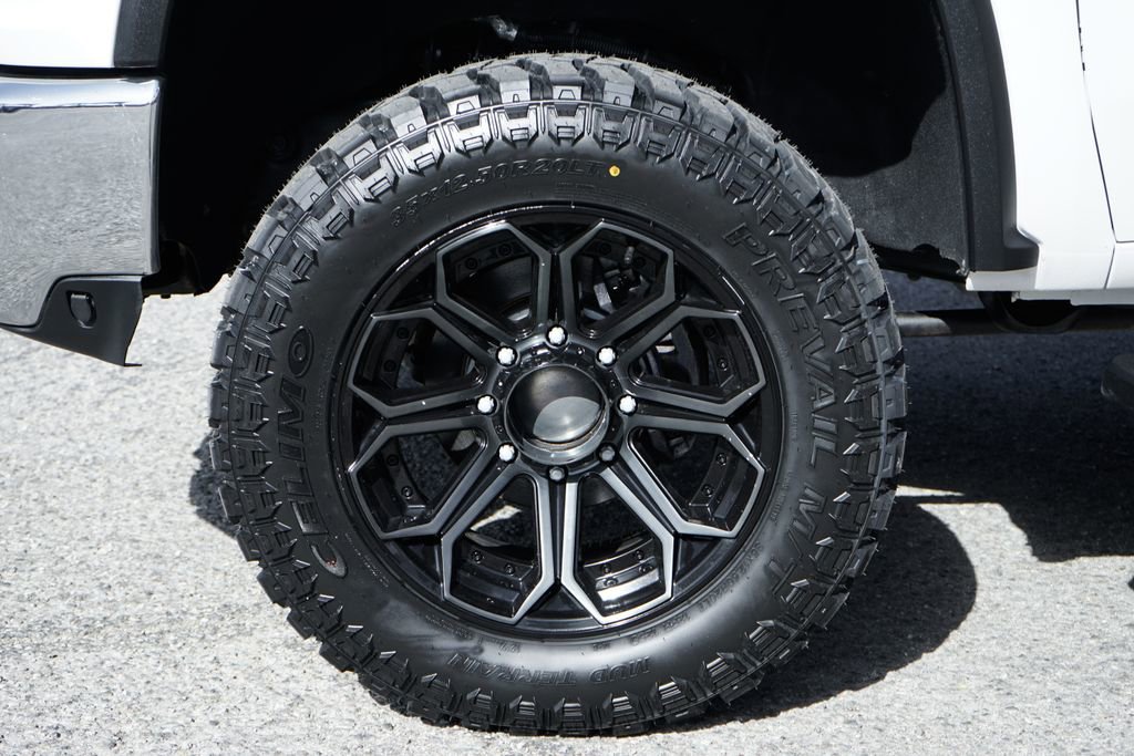 Used 2020 Chevrolet Silverado 3500 LTZ w/ LTZ Plus Package AWD/4WD image 48