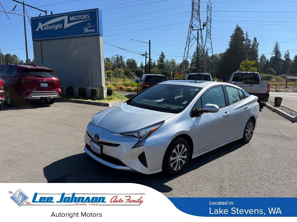 Used 2017 Toyota Prius Four w/ Advanced Technology Package