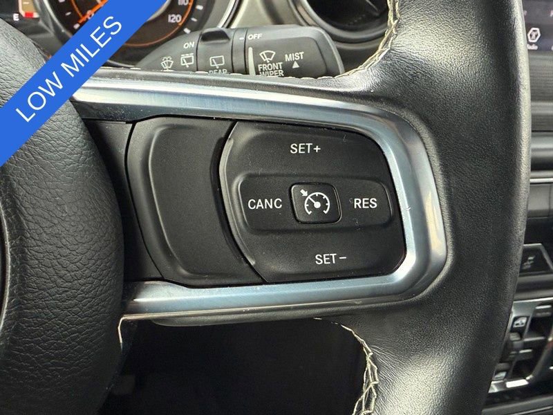 Used 2020 Jeep Wrangler Unlimited Sahara image 18