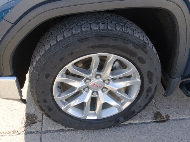 Used 2021 GMC Sierra 1500 SLT w/ SLT Premium Plus Package AWD/4WD image 12