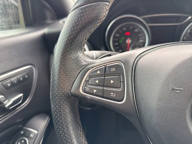 Used 2018 Mercedes-Benz CLA 250 image 18