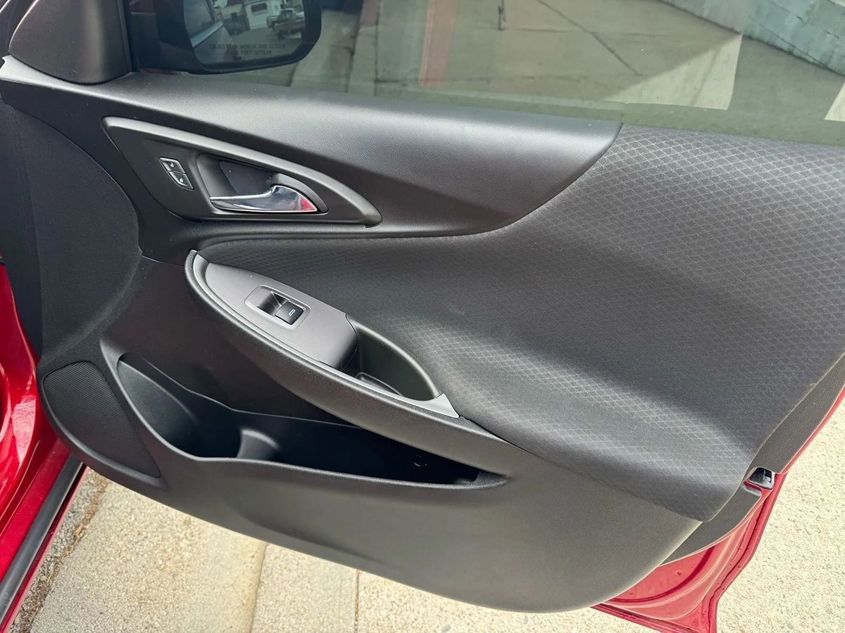 Used 2021 Chevrolet Malibu RS image 15