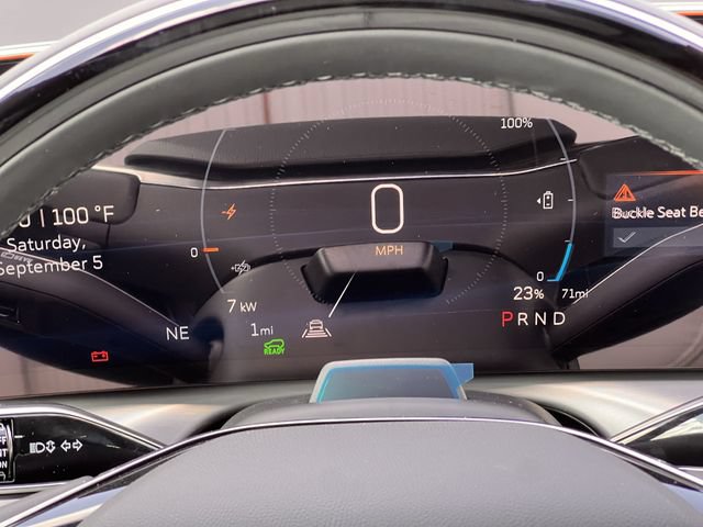 New 2027 Cadillac Vistiq Luxury AWD/4WD image 14