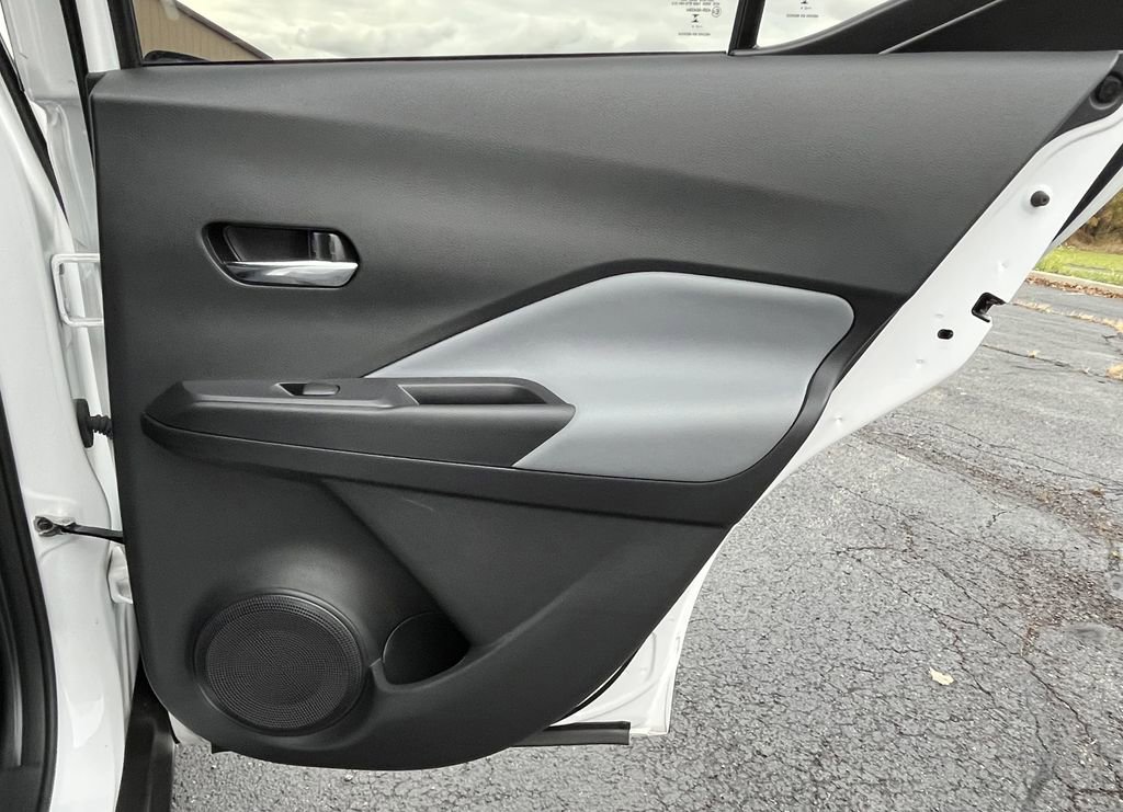 Used 2024 Nissan Kicks SR w/ SR Premium Package image 19