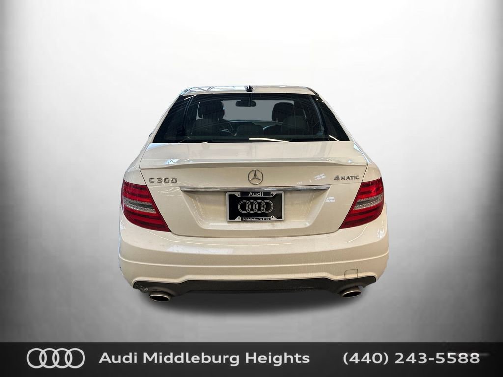 Used 2013 Mercedes-Benz C 300 4MATIC Sedan image 6