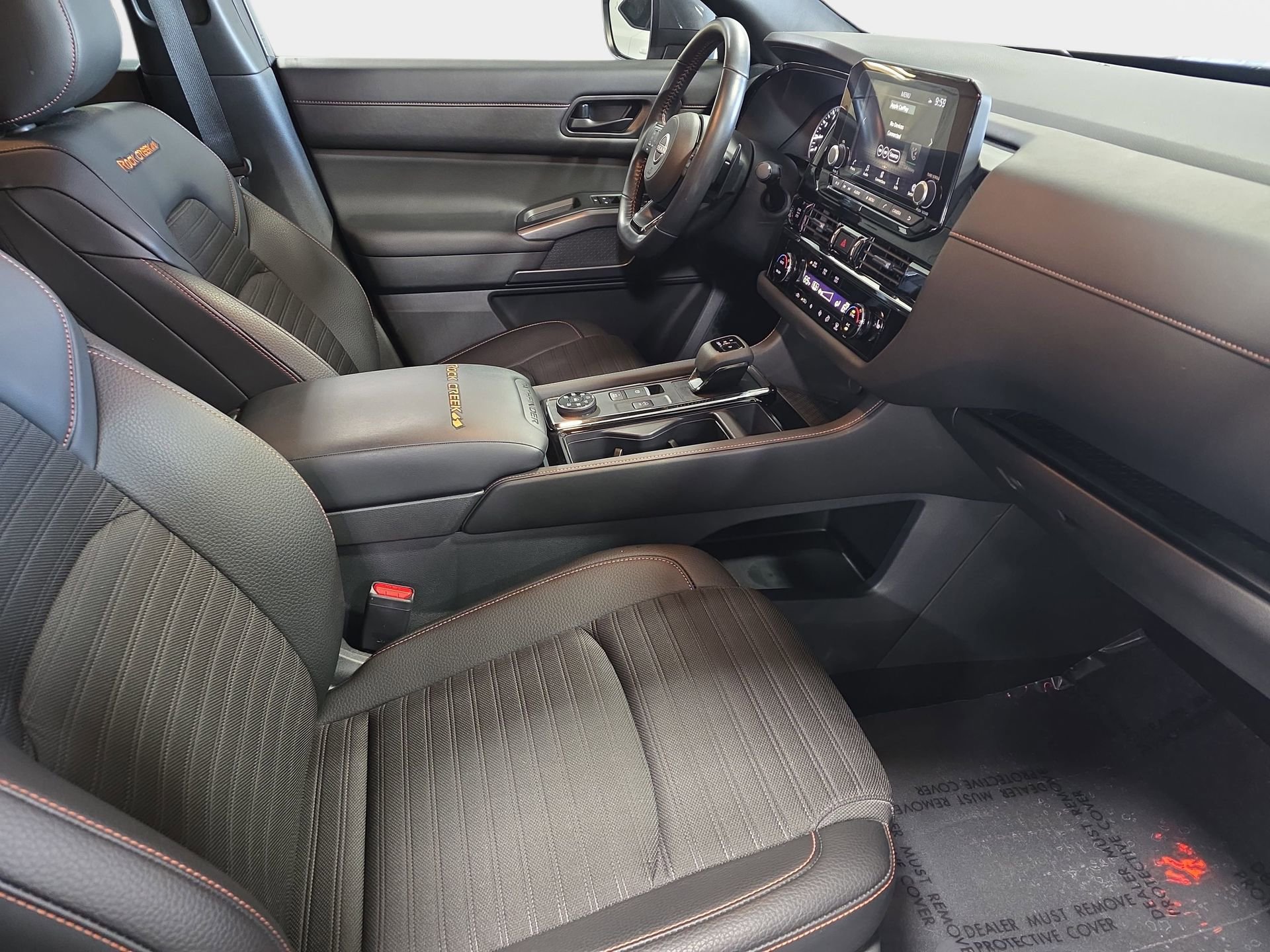 Used 2025 Nissan Pathfinder Rock Creek image 10