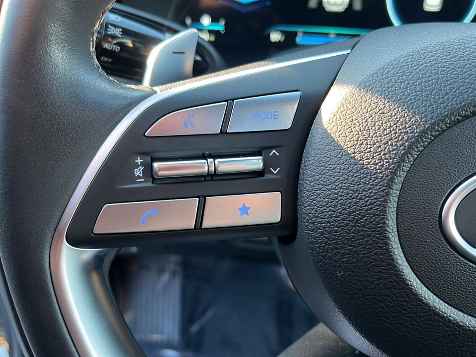 Used 2025 Hyundai Palisade Calligraphy image 25