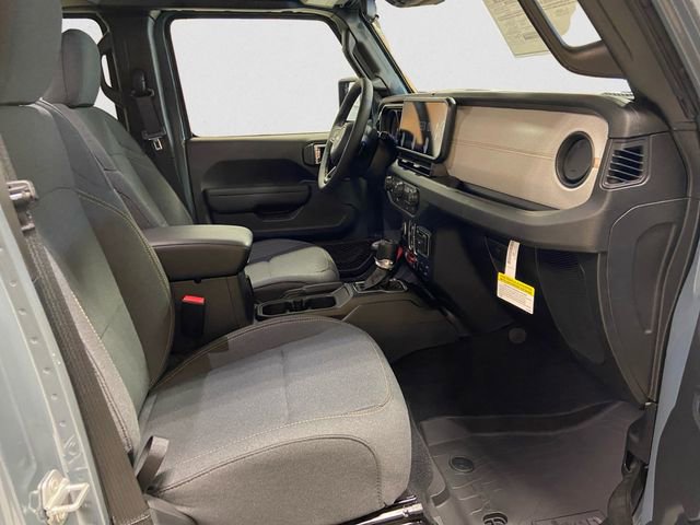 New 2025 Jeep Gladiator Willys image 16