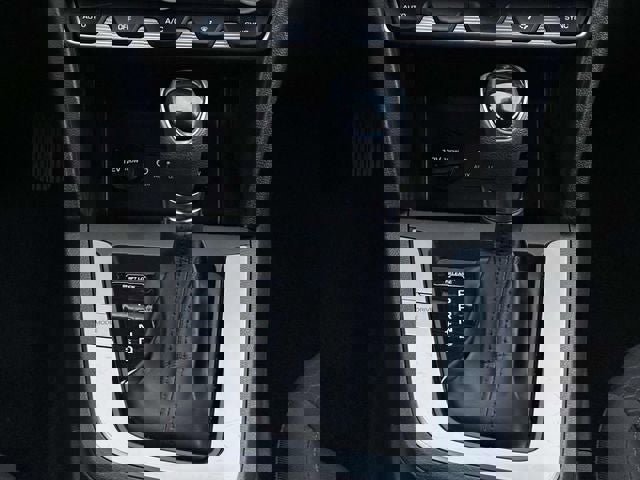 Used 2020 Hyundai Elantra SEL w/ Cargo Package (C1) image 24