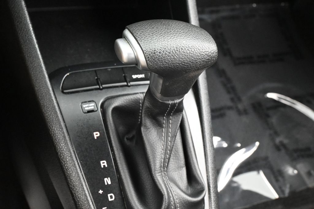 Used 2023 Kia Rio S FWD image 20