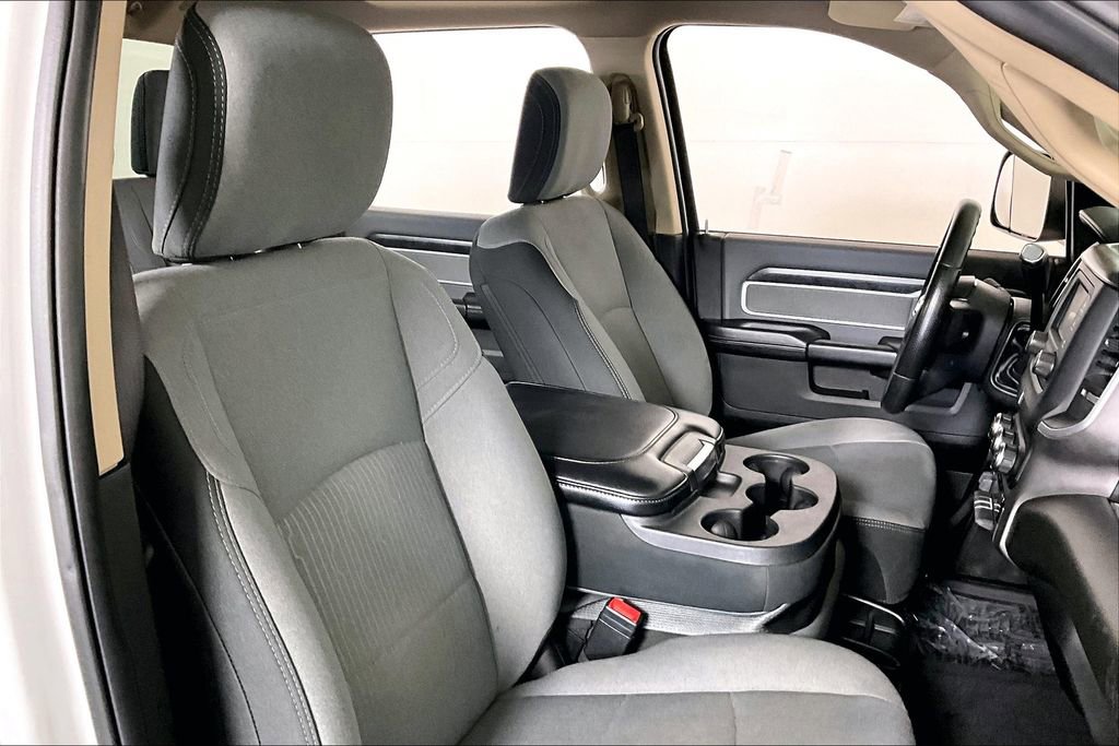 Used 2020 RAM 3500 Big Horn image 7