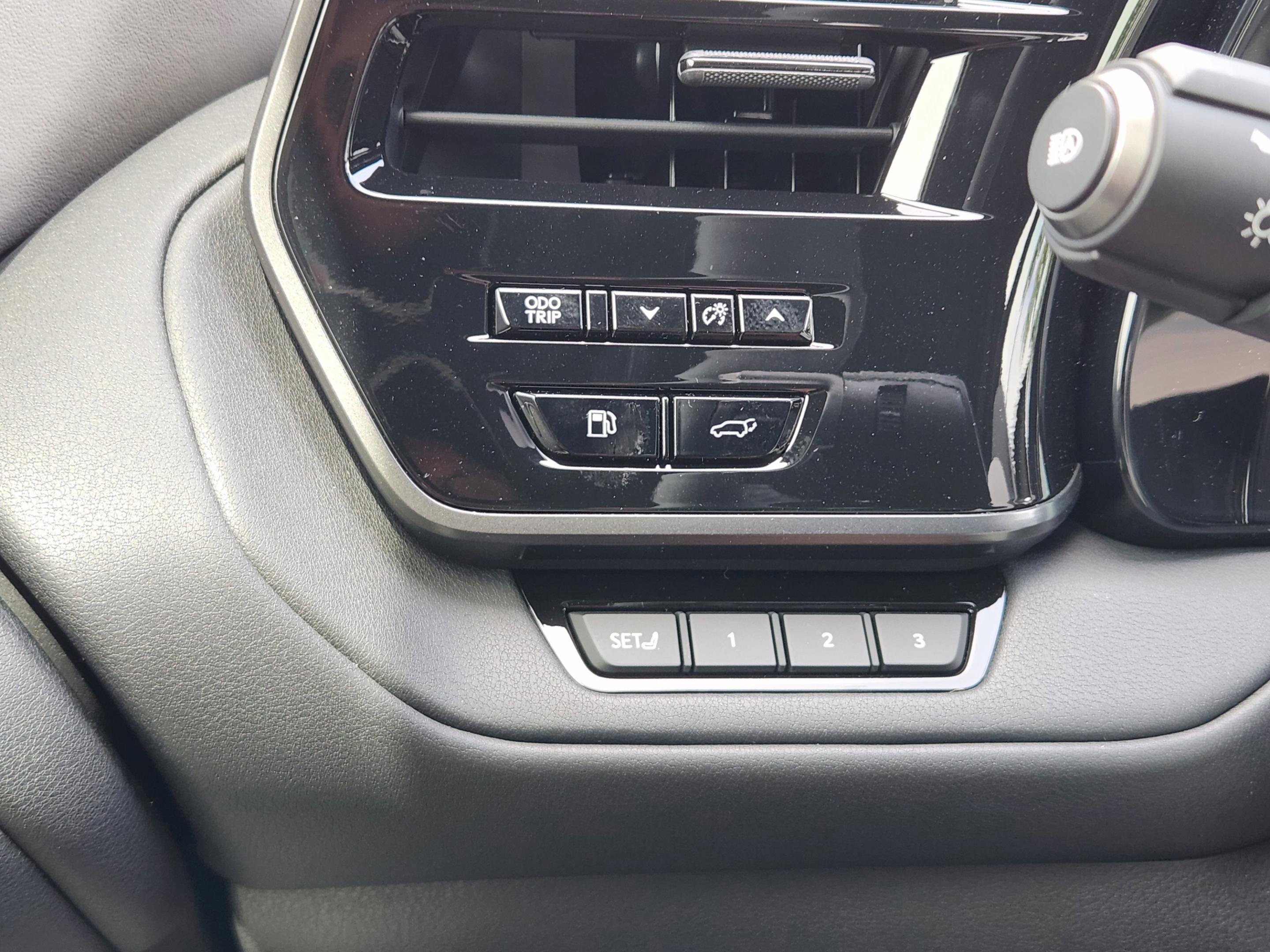 New 2026 Lexus TX 350 AWD image 12