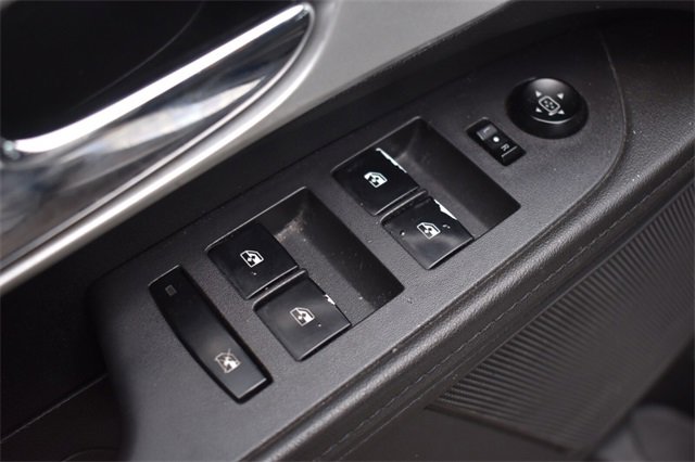 Used 2013 Chevrolet Equinox LS image 18