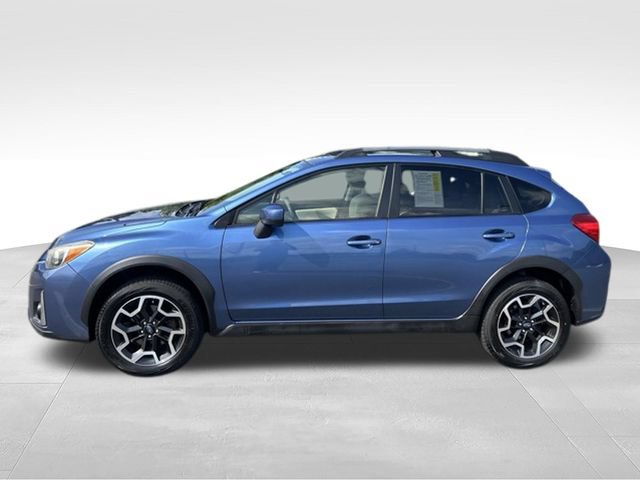 Used 2016 Subaru Crosstrek 2.0i Premium w/ Moonroof Package AWD/4WD image 2