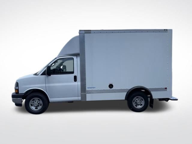New 2025 Chevrolet Express 3500 w/ Power Convenience Package image 4