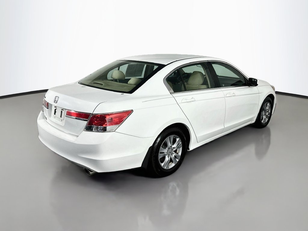 Used 2011 Honda Accord LX-P image 7