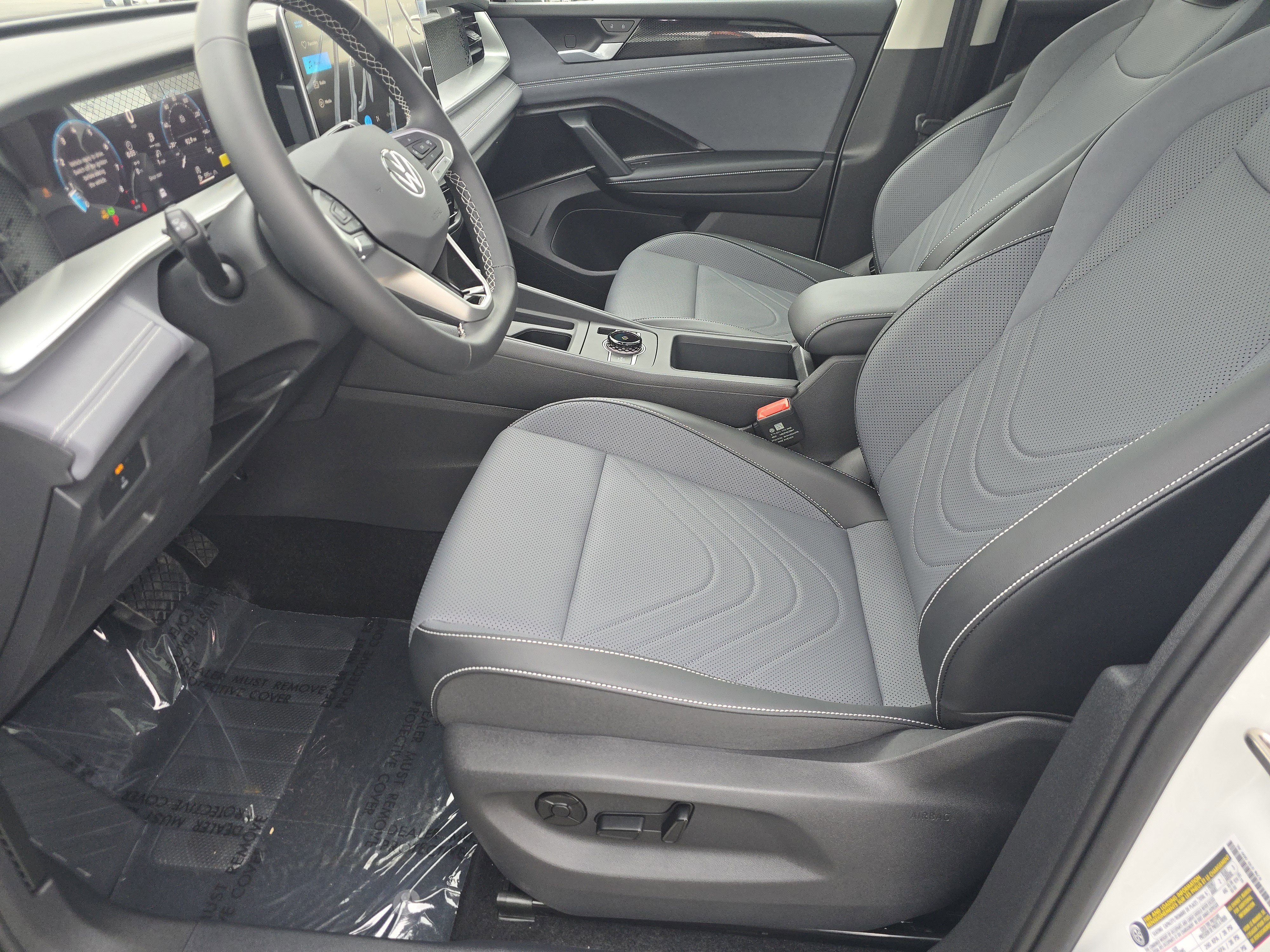 New 2026 Volkswagen Tiguan SE AWD/4WD image 18