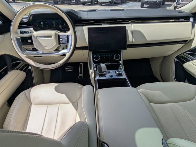Used 2023 Land Rover Range Rover SE AWD/4WD image 13