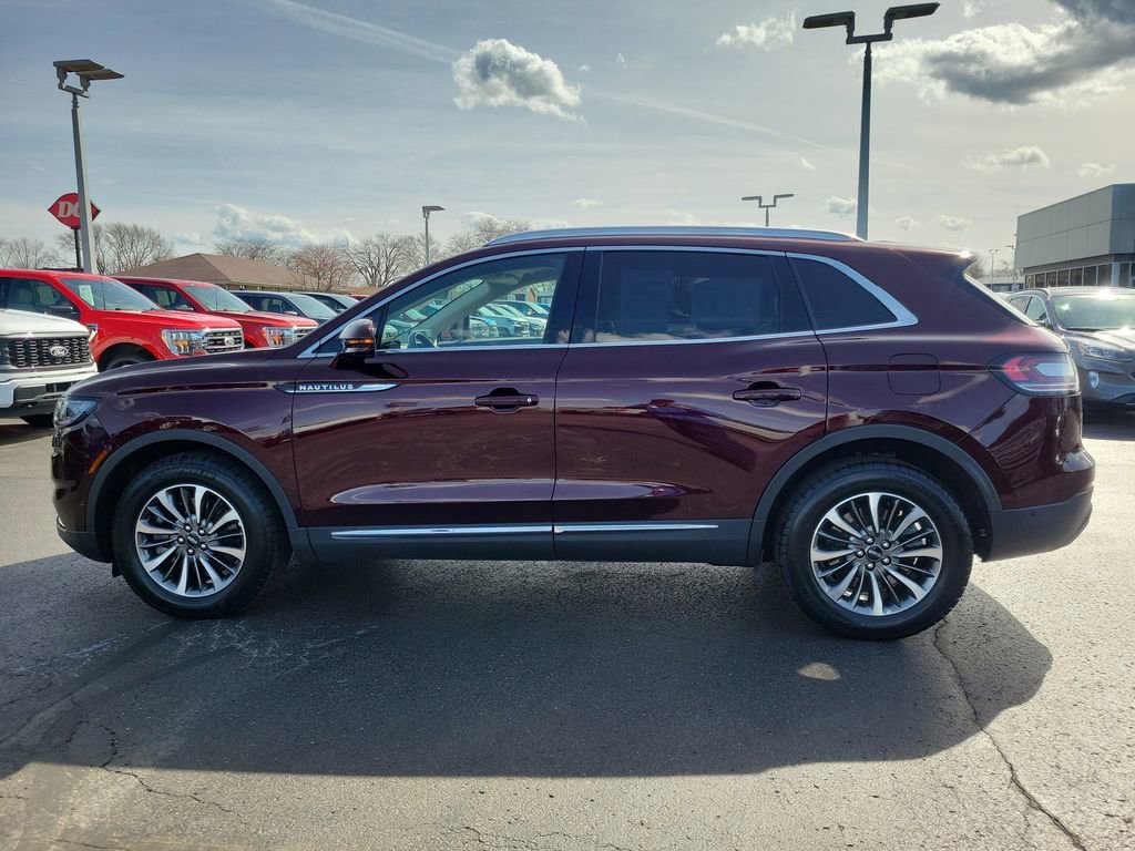 Certified 2022 Lincoln Nautilus Reserve image 7