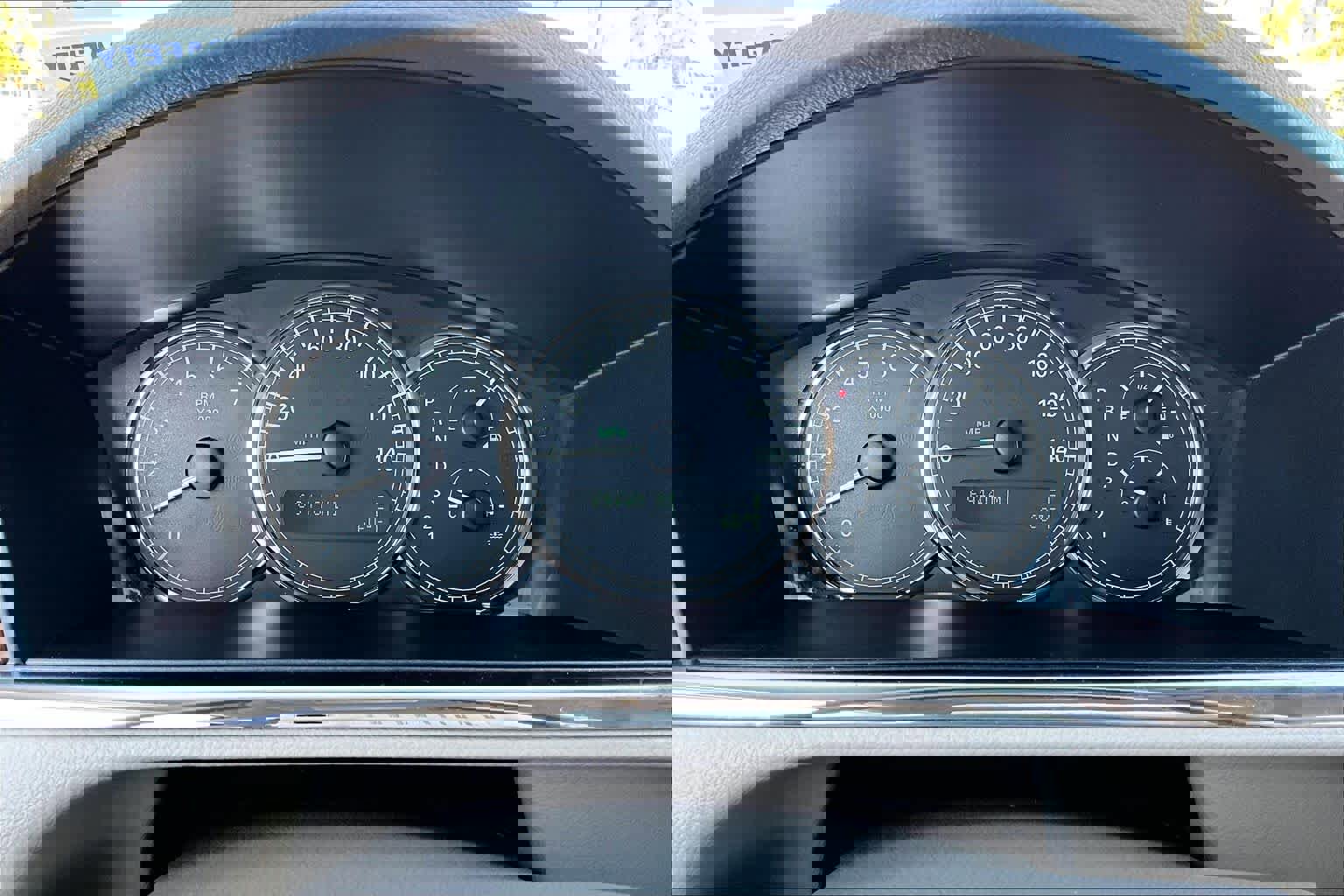 Used 2006 Buick LaCrosse CXL w/ Driver Confidence Package image 24