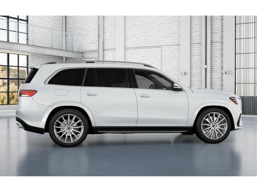 New 2026 Mercedes-Benz GLS 580 4MATIC image 17