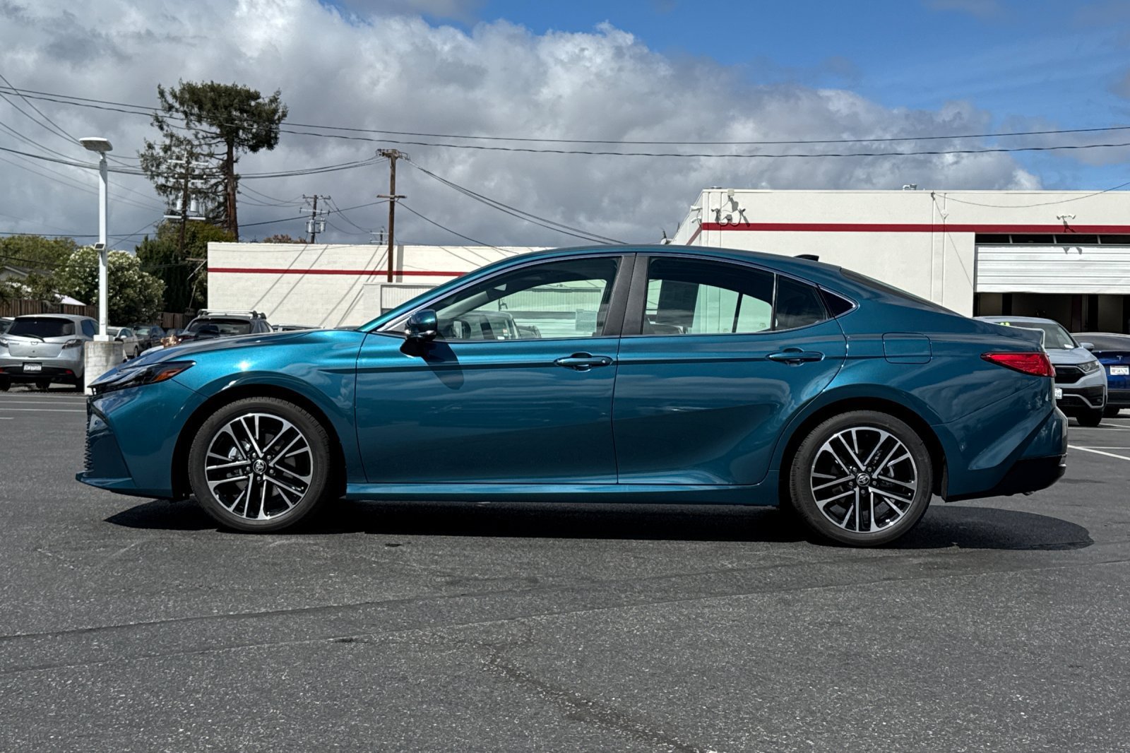 New 2026 Toyota Camry XLE w/ Premium Plus Package FWD image 3