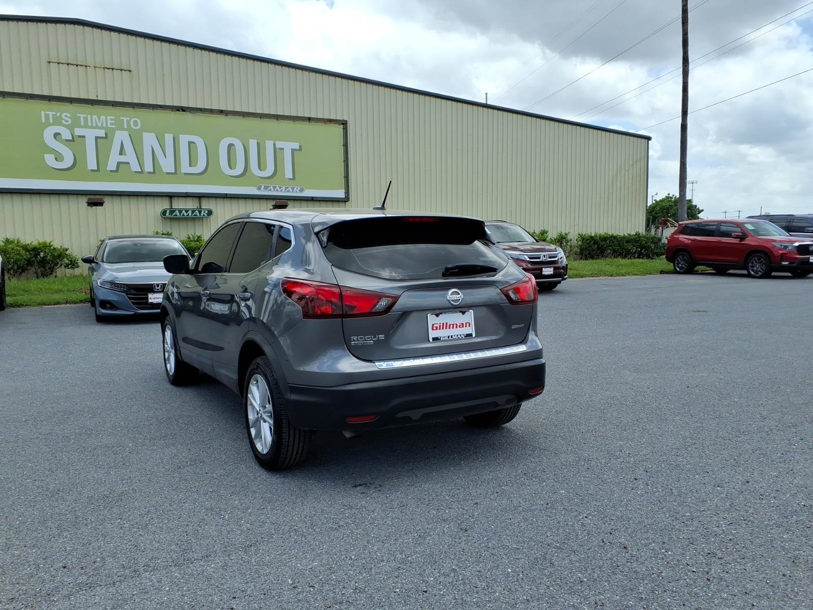 Used 2019 Nissan Rogue Sport S w/ Appearance Package FWD image 6