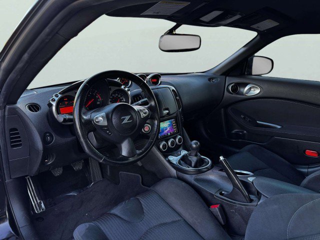 Used 2017 Nissan 370Z image 21