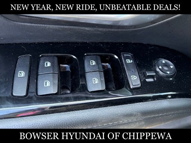 Used 2023 Hyundai Tucson Limited image 12