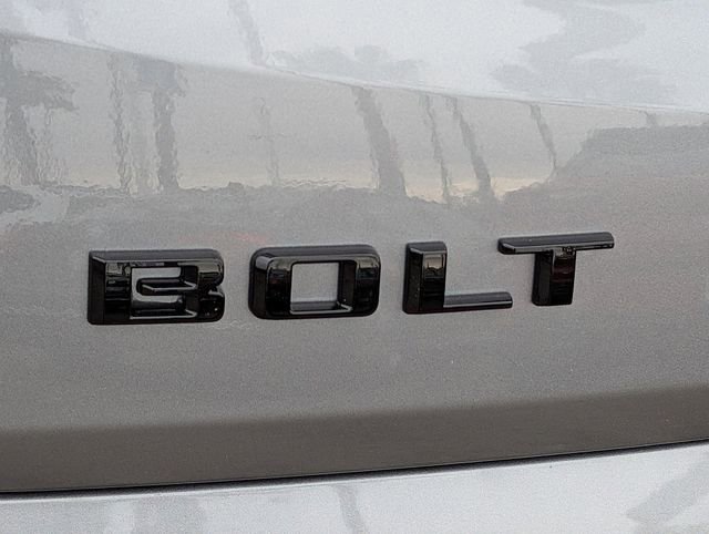 New 2027 Chevrolet Bolt LT w/ Comfort Package FWD image 11