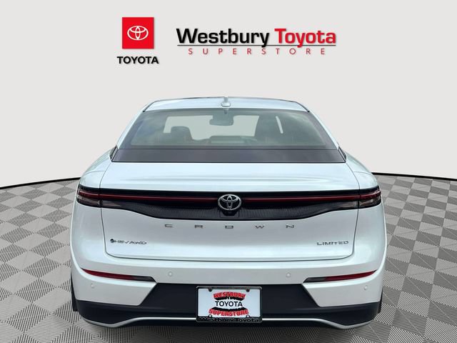 Certified 2026 Toyota Crown w/ Advanced Technology Package AWD/4WD image 11