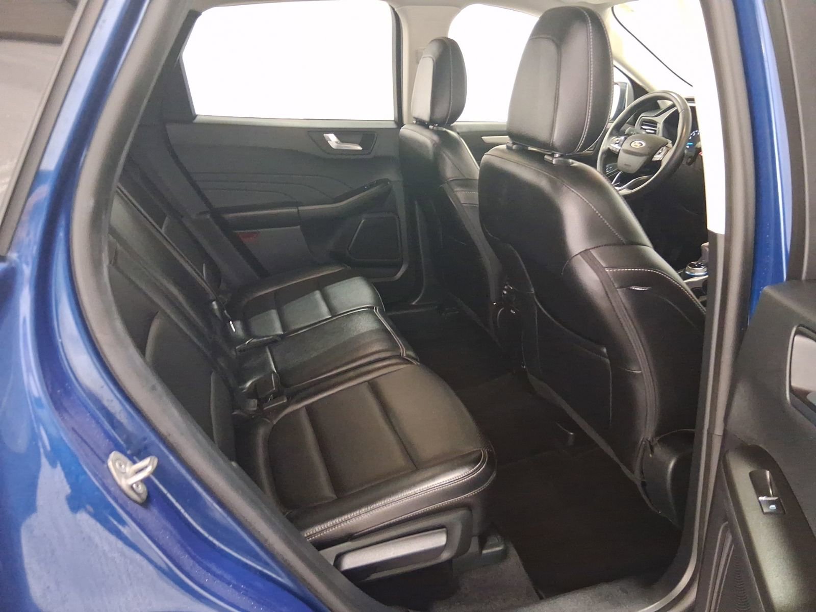 Used 2022 Ford Escape SEL image 17