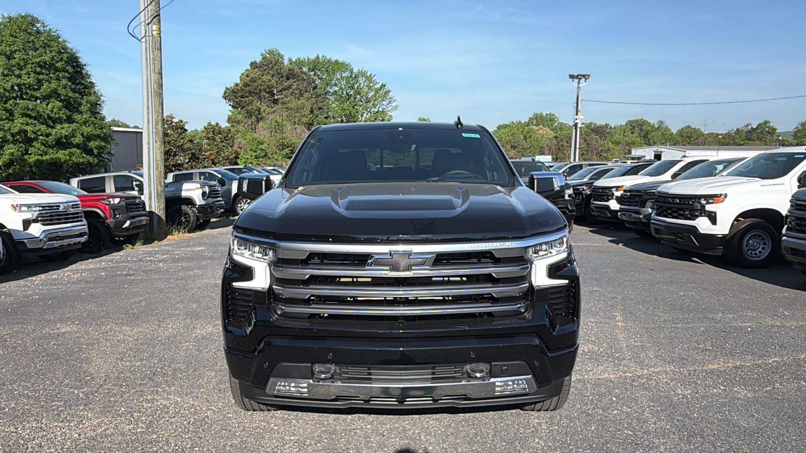 New 2026 Chevrolet Silverado 1500 High Country AWD/4WD image 2
