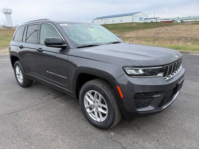New 2026 Jeep Grand Cherokee Laredo X AWD/4WD image 3