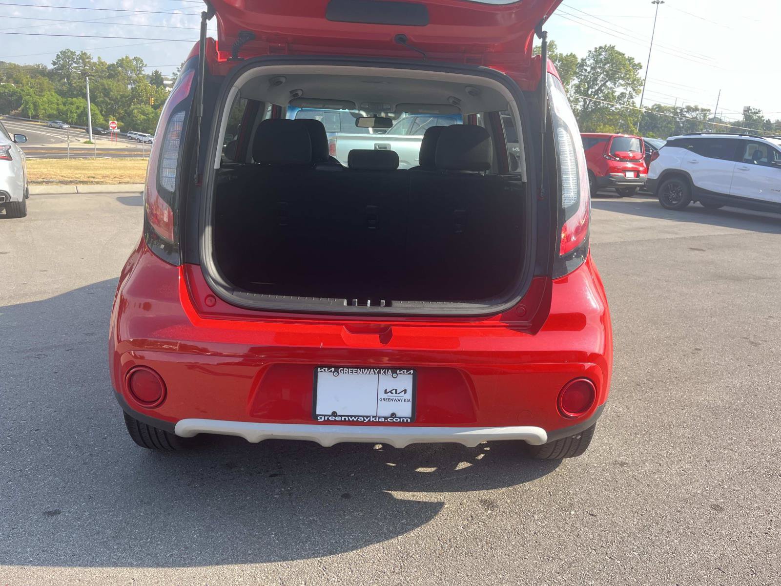 Used 2019 Kia Soul + FWD image 13
