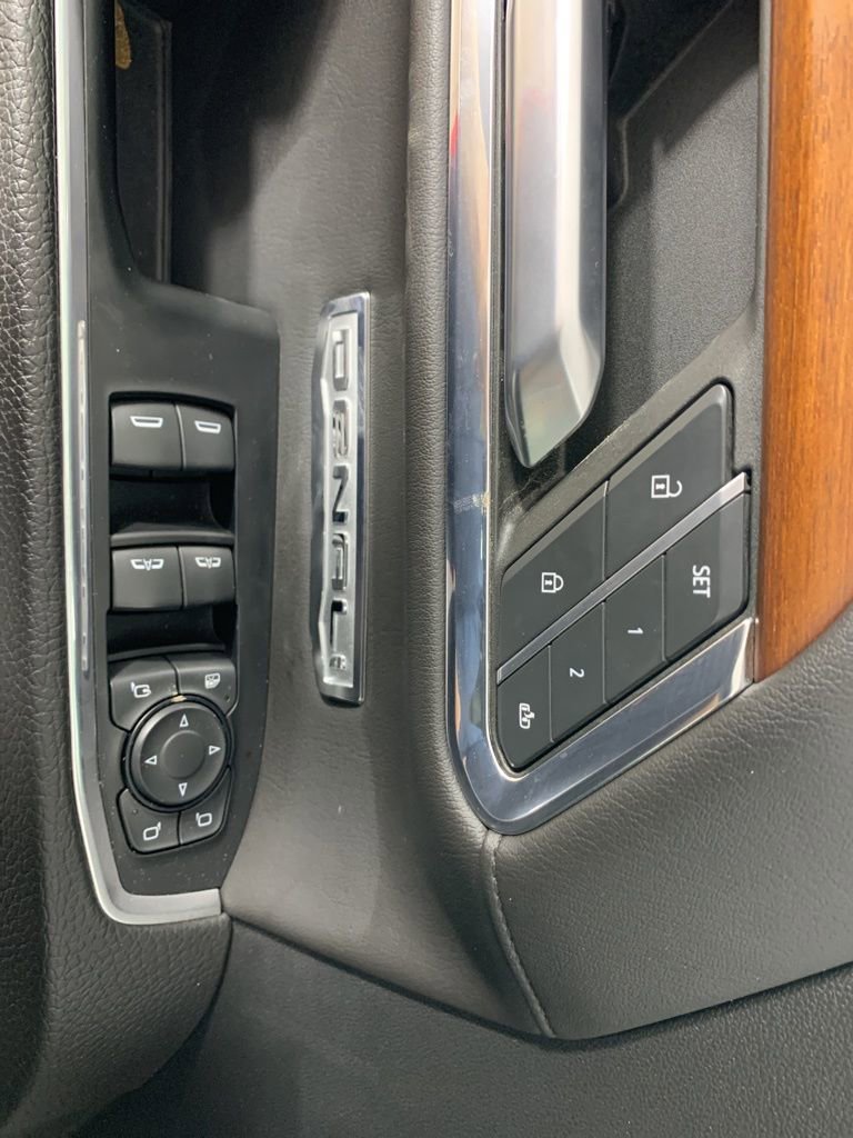 Used 2023 GMC Sierra 1500 Denali w/ Denali Reserve Package image 18