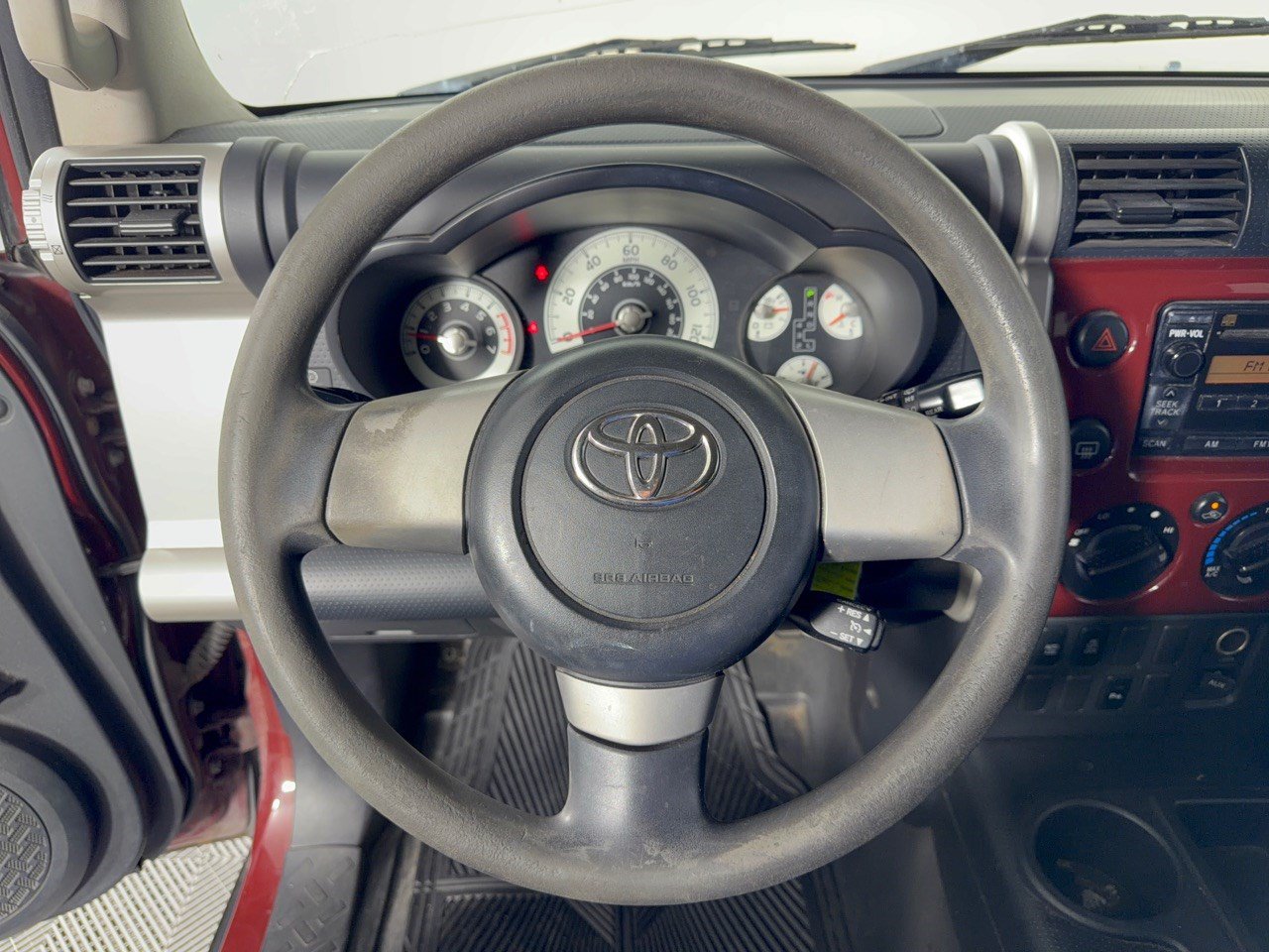 Used 2008 Toyota FJ Cruiser 2WD image 10